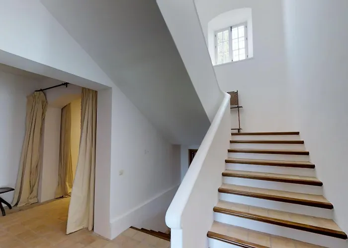 Spacious Andalusian-inspired With Scenic Views Марбелья