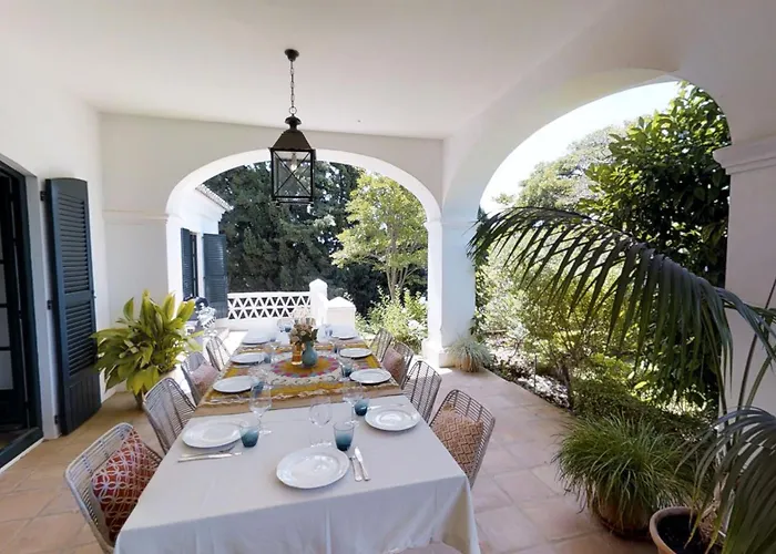 Spacious Andalusian-inspired With Scenic Views *